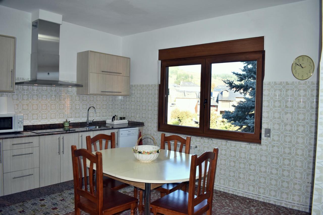 Apartamentos Picea Azul Vega de Espinareda Exteriör bild