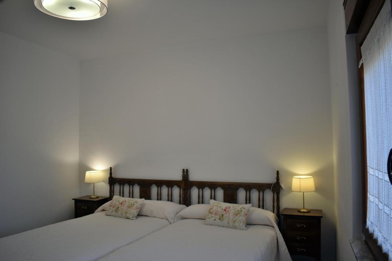 Apartamentos Picea Azul Vega de Espinareda Exteriör bild